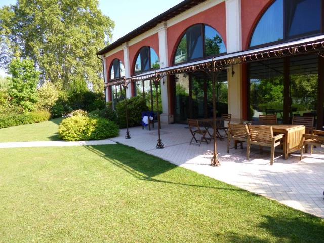 Villa Indipendente in affitto a Parma