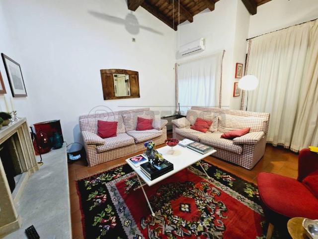 Villa Indipendente in affitto a Soiano Del Lago, Lombardia
