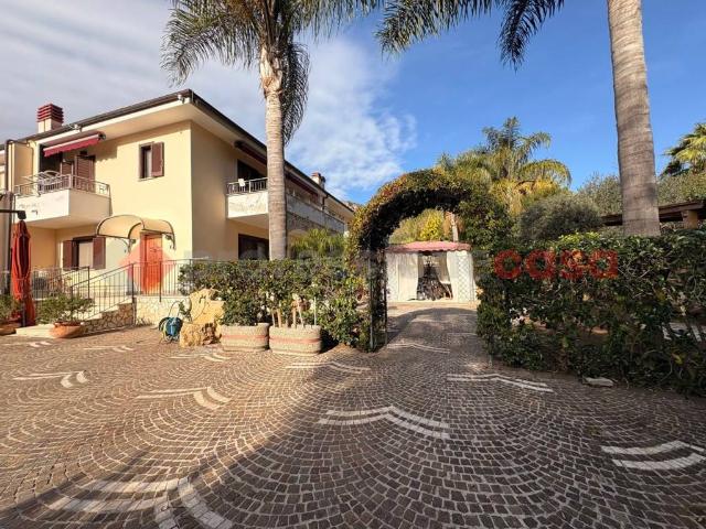 Villa Indipendente in vendita a Sperlonga, Lazio