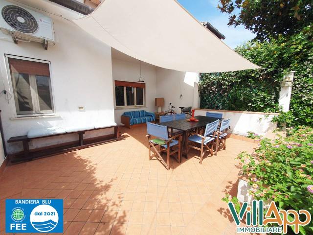 Villa Indipendente in affitto a Salto di Fondi, Salto Di Fondi