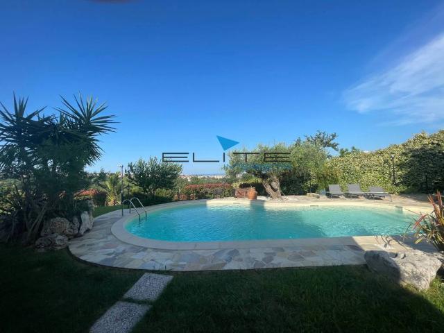 Villa Indipendente in affitto a Valle Carbone, Spoltore