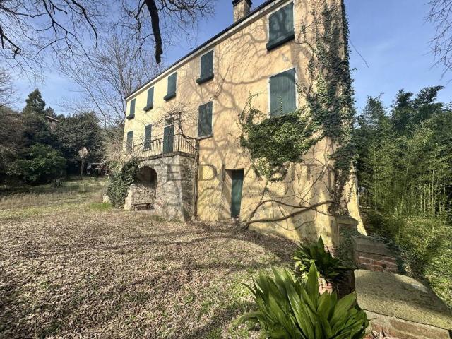 Villa Indipendente in affitto a Teolo