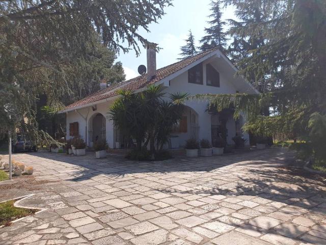 Villa Indipendente in affitto a Puglia, Bari