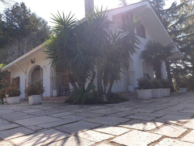 Villa Indipendente in affitto a Puglia, Bari