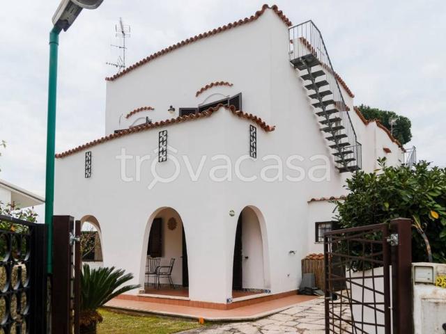 Villa Indipendente in affitto a Terracina, Lazio