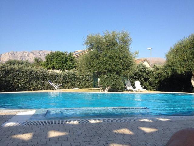 Villa Indipendente in affitto a Terrasini, Sicilia