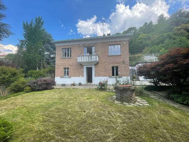 Villa Indipendente in affitto a Circoscrizione 8, Piemonte