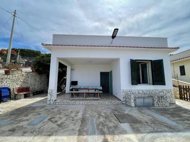 Villa Indipendente in affitto a Partinico, Sicilia