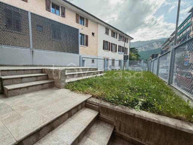 Villa Indipendente in affitto a Territorio Val d'Adige, Trento