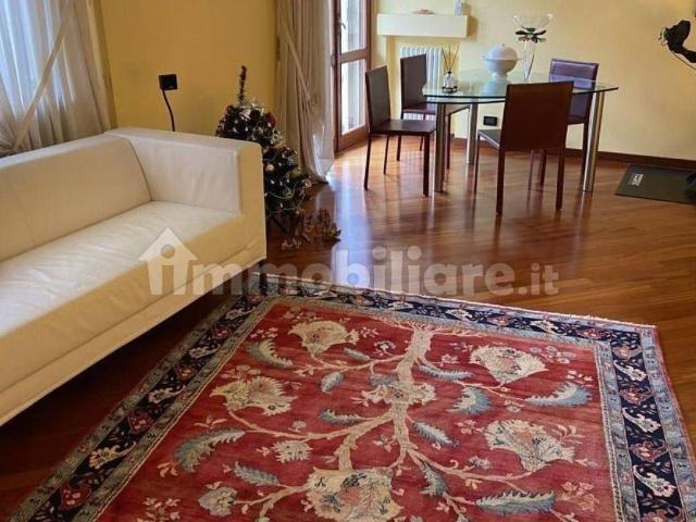 Villa Indipendente in affitto a Quartiere Morona, Trezzano Sul Naviglio