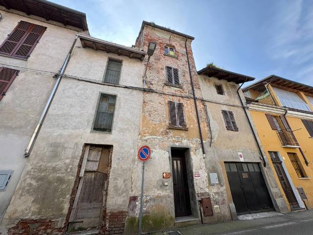 Villa Indipendente in affitto a Piemonte, Vercelli