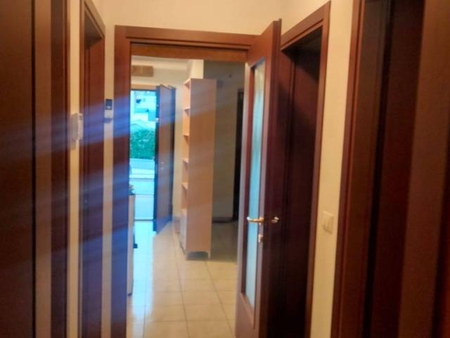 Villa Indipendente in affitto a Rizzi, Reana Del Roiale