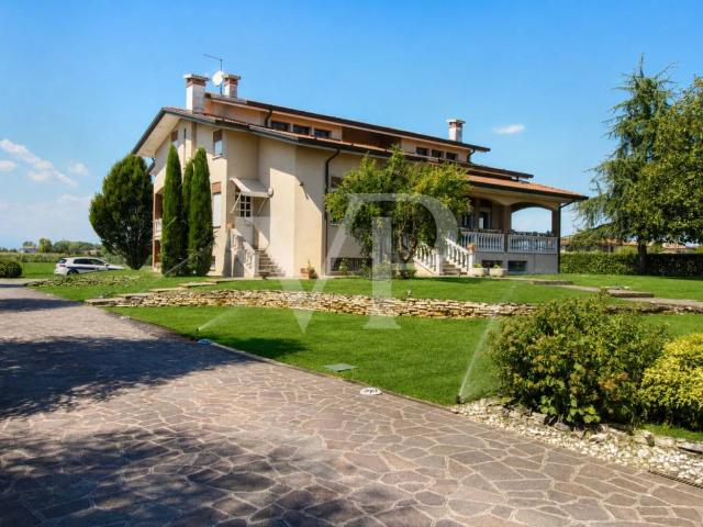 Villa Indipendente in affitto a Veggiano, Veneto