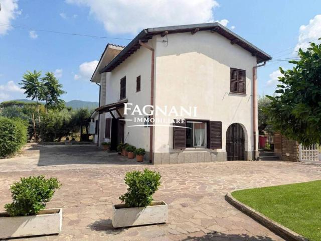 Villa Indipendente in affitto a Roma Capitale, Lazio