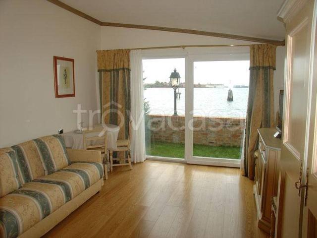 Villa Indipendente in affitto a Lido-Pellestrina, Venezia