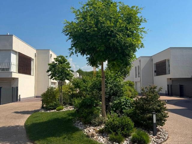 Villa Indipendente in affitto a Nord-Ovest, Brenzone