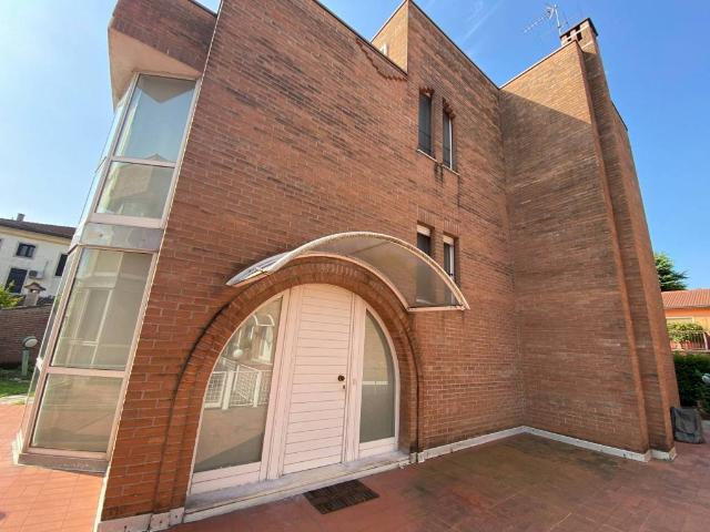 Villa Indipendente in affitto a Vicenza, Veneto