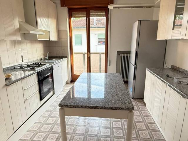 Villa Indipendente in affitto a Laghetto, Vicenza