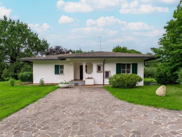 Villa Indipendente in affitto a Civello, Villa Guardia
