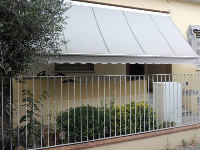 Villa Indipendente in affitto a Villafranca Di Verona, Veneto