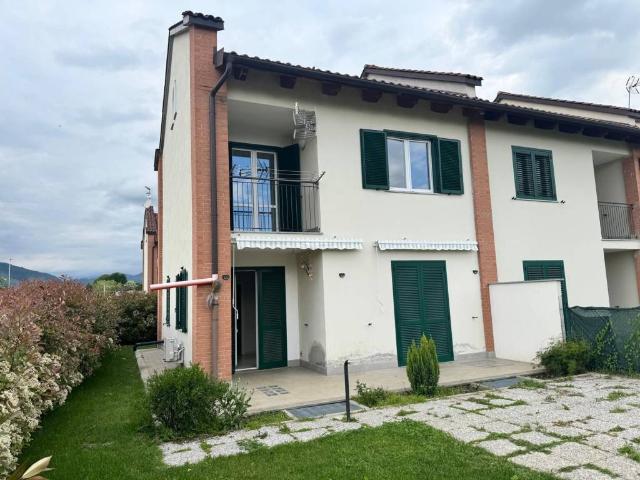 Villa Indipendente in affitto a Piemonte, Torino