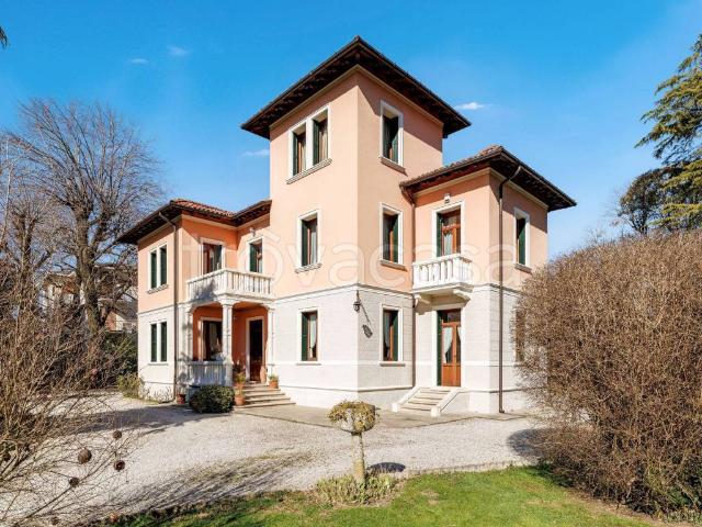 Villa Indipendente in affitto a Calabria, Cosenza
