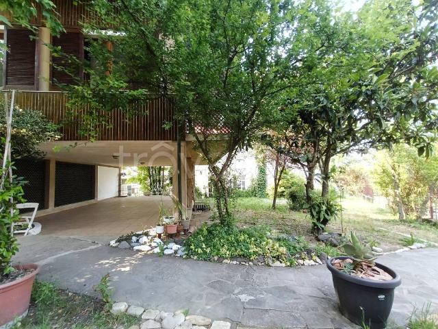 Villa Indipendente in affitto a Case Pallaroni, Ziano Piacentino