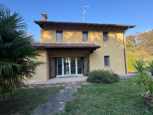 Villa Indipendente in affitto a Zola Predosa, Reggio Emilia