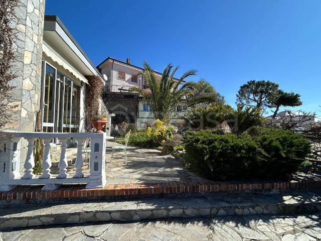 Villa Indipendente in affitto a Moglio, Alassio