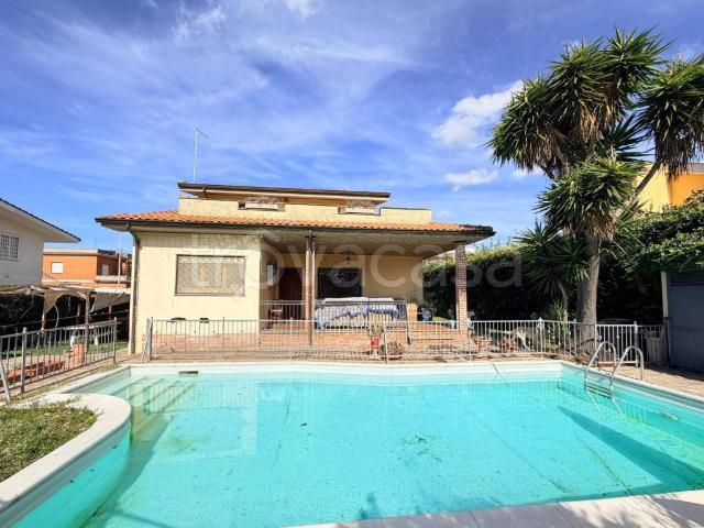 Villa Indipendente in affitto a Roma Capitale, Lazio