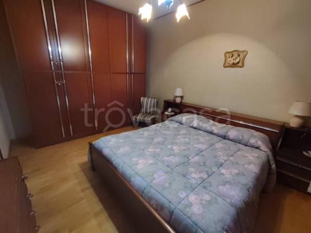 Villa Indipendente in affitto a Aosta