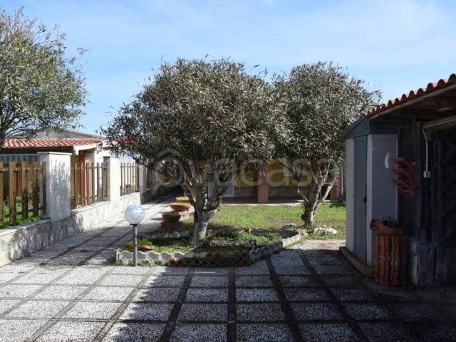 Villa Indipendente in affitto a Marina di Tor San Lorenzo Sud, Roma Capitale