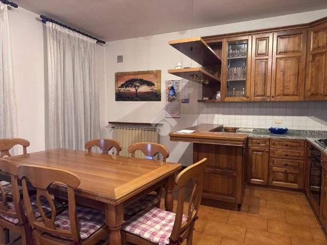Villa Indipendente in affitto a Fonte, Asolo