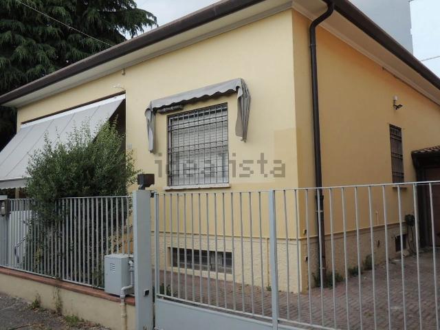 Casa in affitto a Villafranca Di Verona, Veneto