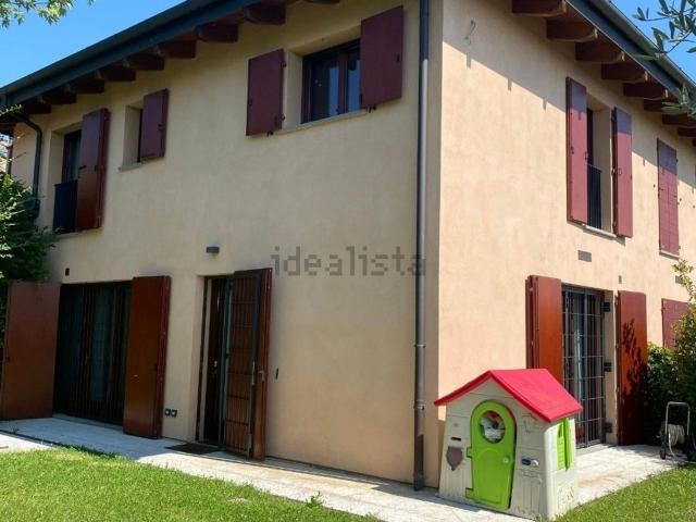Casa in affitto a Buon Pastore-Sant'Agnese-San Damaso, Modena