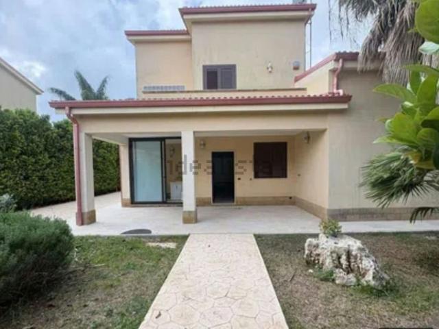 Casa in affitto a Epipoli, Siracusa