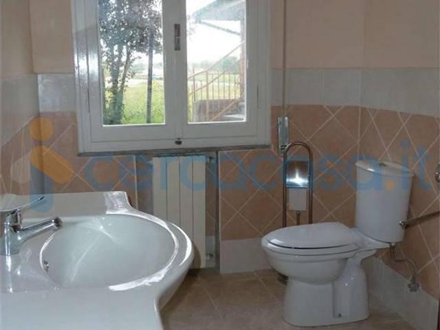 Villa Indipendente in affitto a Altopascio, Toscana