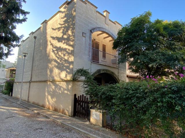 Villa Indipendente in affitto a Puglia, Taranto