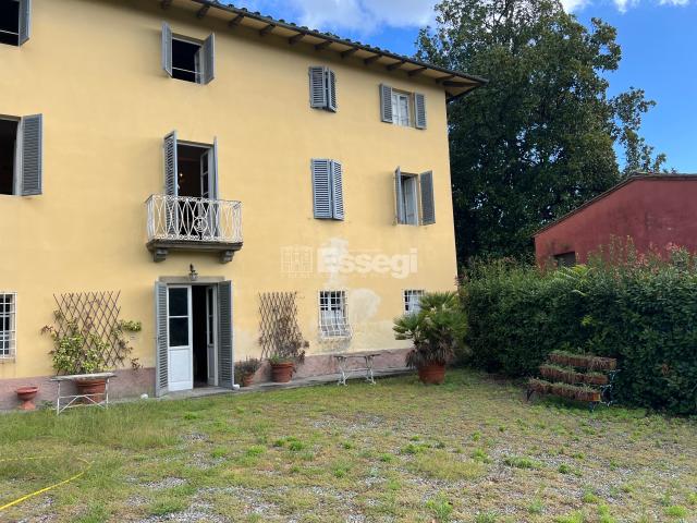 Villa Indipendente in affitto a Capannori, Toscana