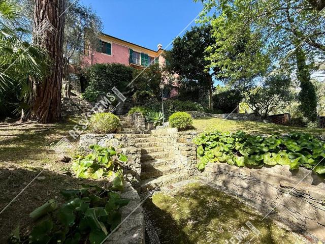 Villa Indipendente in affitto a San Lorenzo Della Costa, Liguria