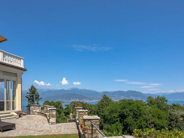Villa Indipendente in affitto a Piemonte, Verbano-cusio-ossola
