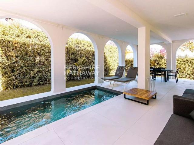 Villa Indipendente in affitto a Roma Imperiale, Forte Dei Marmi