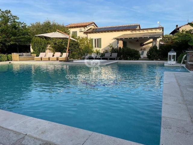 Villa Indipendente in affitto a Tonfano, Toscana