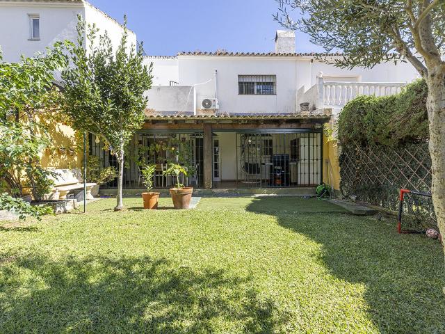 Casa en alquiler en Atalaya Park, Estepona
