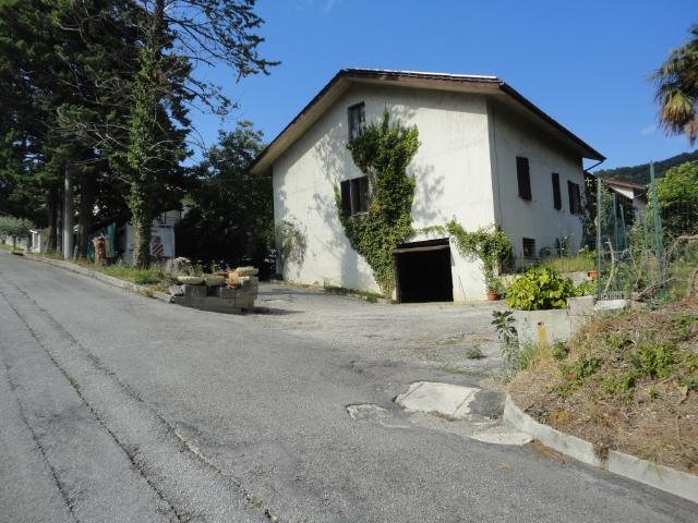 Villa Indipendente in vendita a Marche, Ancona