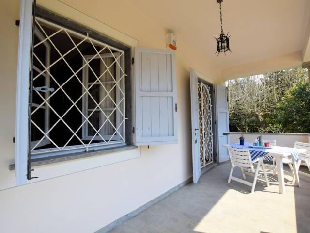 Villa Indipendente in vendita a Campo, Camaiore