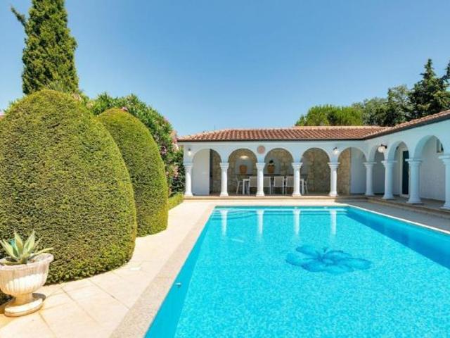 Villa Indipendente in vendita a Città Nuova-Barriera Nuova-San Vito-Città Vecchia, Villa Opicina