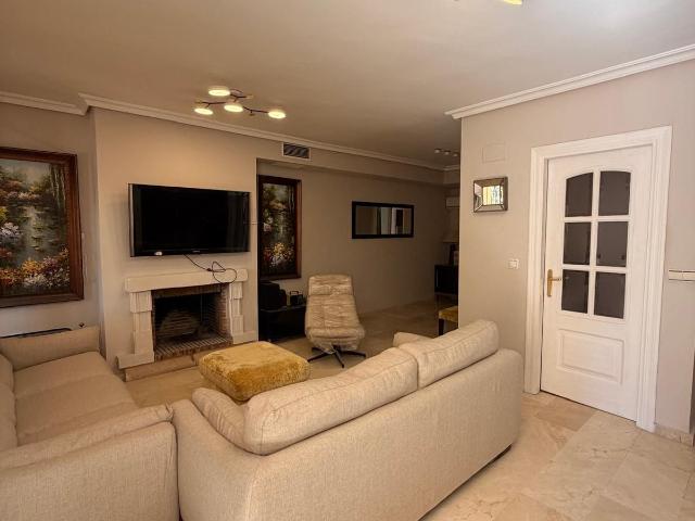 Casa en alquiler en Rio Real, Costa del Sol Occidental