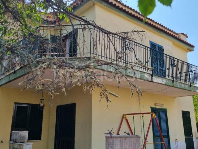 Villa Indipendente in affitto a Laura, Capaccio