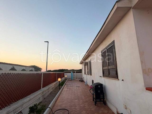 Villa Indipendente in affitto a Villaggio Seit, Castel Volturno